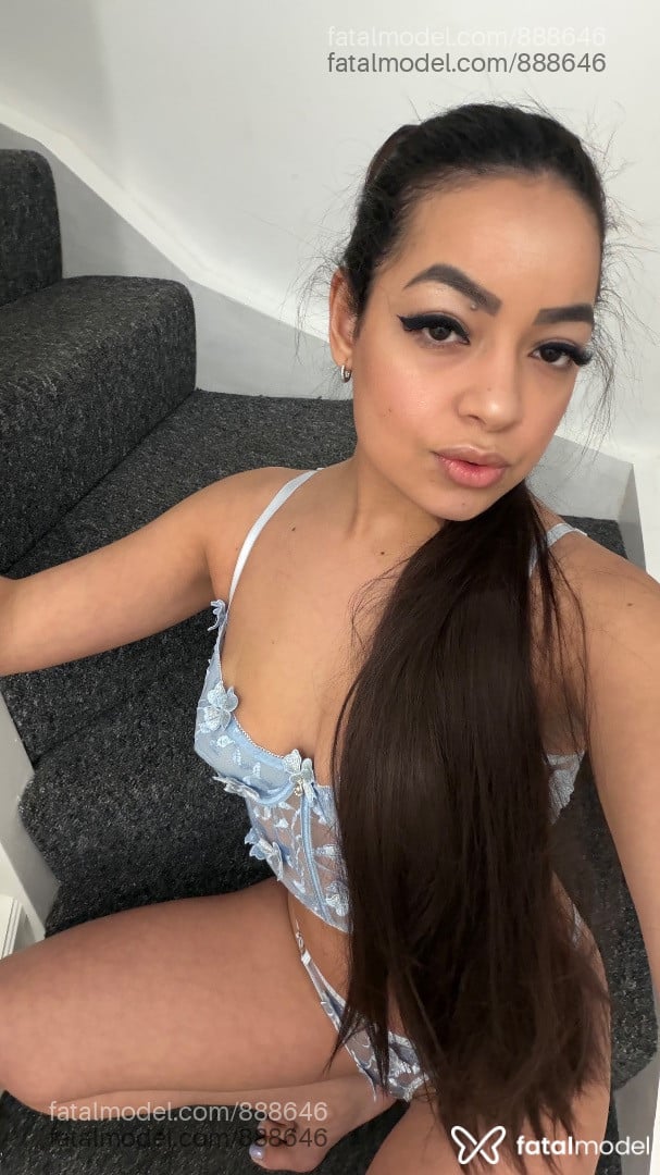 Acompanhante mulher morena (o) de olhos castanhos em Americana Acompanhante mulher morena (o) de olhos castanhos em Americana - Julia Aguiar