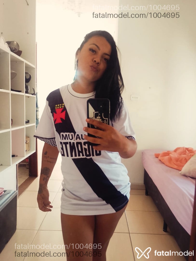 Acompanhante mulher com cabelo castanho de olhos pretos em Bom Jesus do Itabapoana - Aylla Duarte