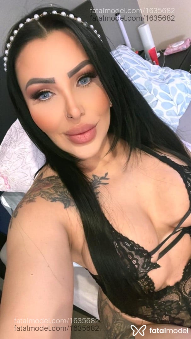Acompanhante mulher morena (o) de olhos castanhos - Nanda Bittencourt