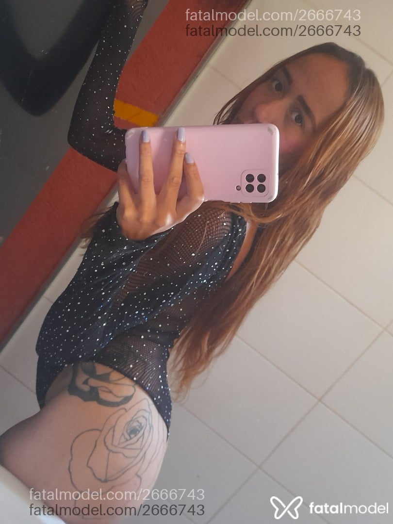 Acompanhante mulher loira (o) de olhos castanhos em Belo Horizonte - Mirella