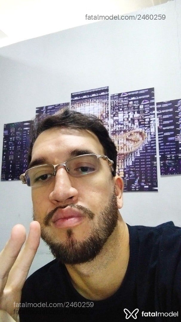 Acompanhante homem morena (o) de olhos castanhos - Diego Castro