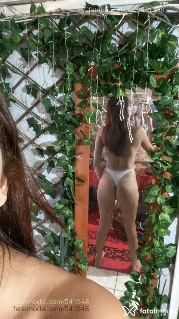 Acompanhante mulher trans com cabelo castanho de olhos castanhos em Belo Horizonte - XIMENA ligação