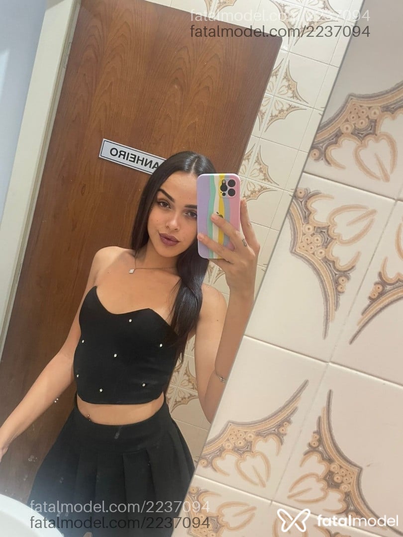 Acompanhante mulher trans morena (o) de olhos castanhos em Ribeirão Preto - Biia Espósito