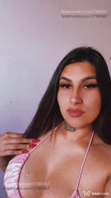 Acompanhante mulher com cabelo castanho de olhos castanhos em Ponta Grossa - Gabriela Nunes