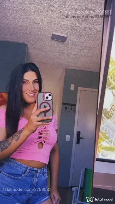 Acompanhante mulher com cabelo castanho de olhos castanhos em Ponta Grossa - Gabriela Nunes