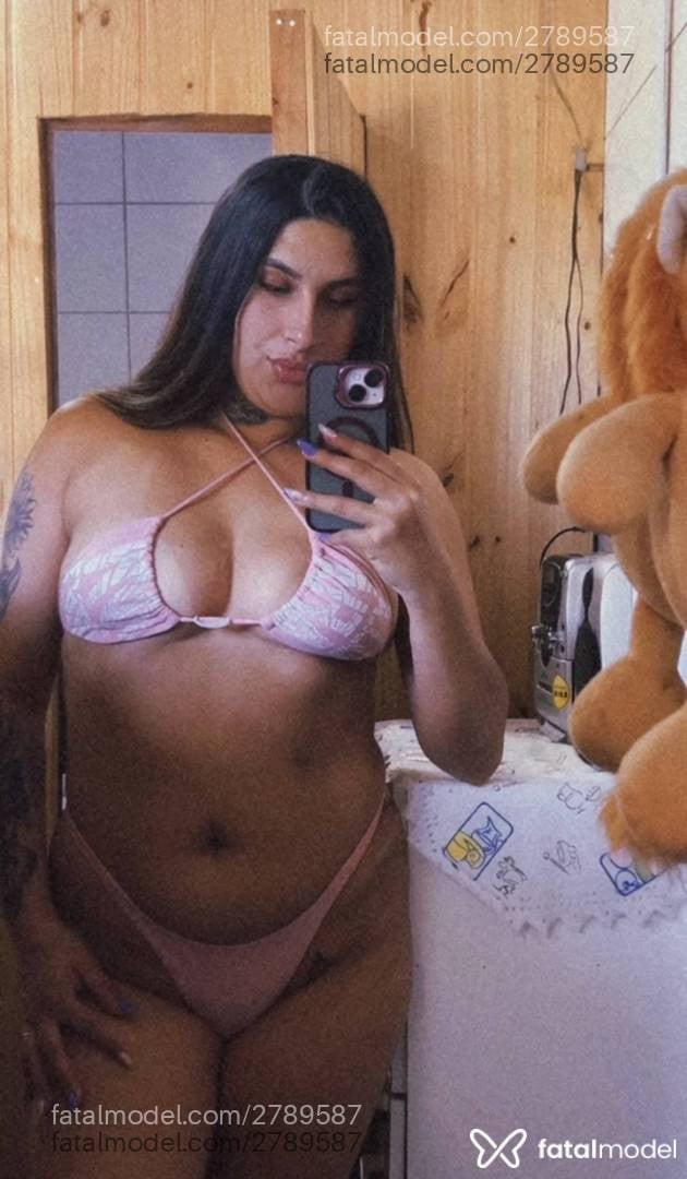 Acompanhante mulher com cabelo castanho de olhos castanhos em Ponta Grossa - Gabriela Nunes