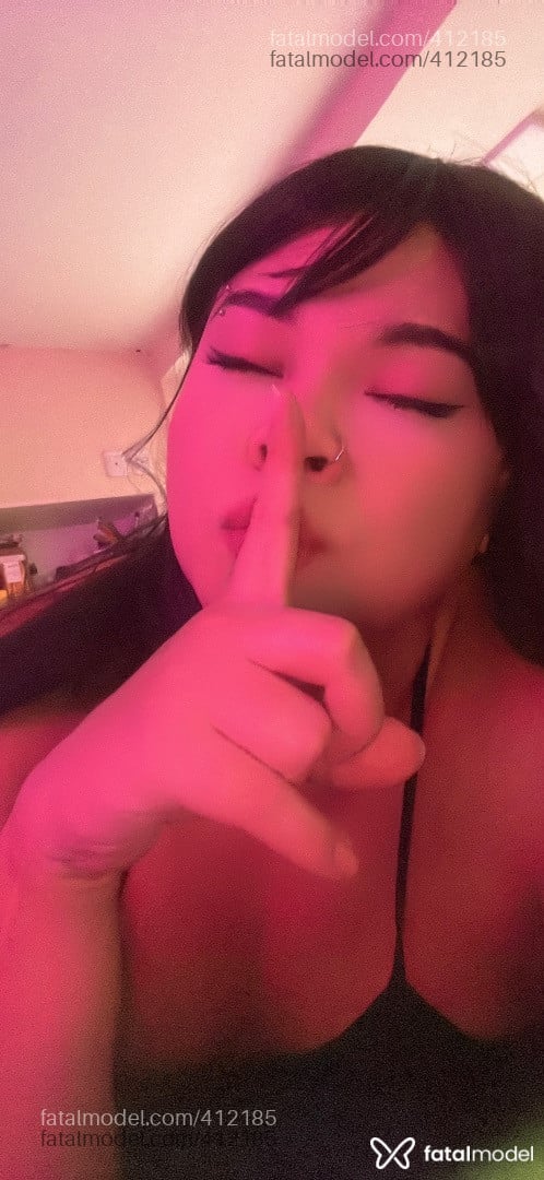 Acompanhante travesti morena (o) de olhos castanhos - Sayuri Acompanhante travesti morena (o) de olhos castanhos - Sayuri