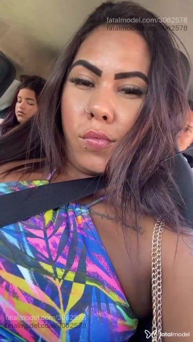 Acompanhante mulher morena (o) de olhos castanhos em Fortaleza - Morena