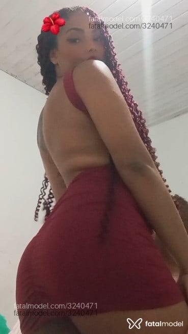 Acompanhante mulher morena (o) de olhos castanhos em Barcarena Acompanhante mulher morena (o) de olhos castanhos em Barcarena - Thaillyne