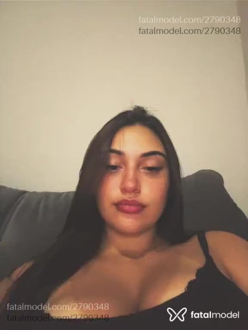 Acompanhante mulher morena (o) de olhos castanhos em Patos de Minas - Priscila Bondy