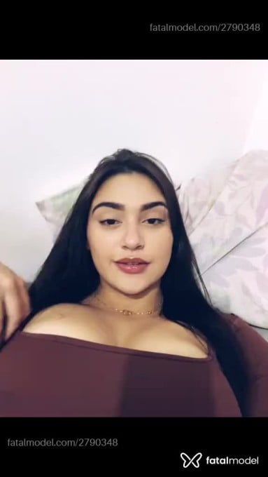 Acompanhante mulher morena (o) de olhos castanhos em Patos de Minas - Priscila Bondy