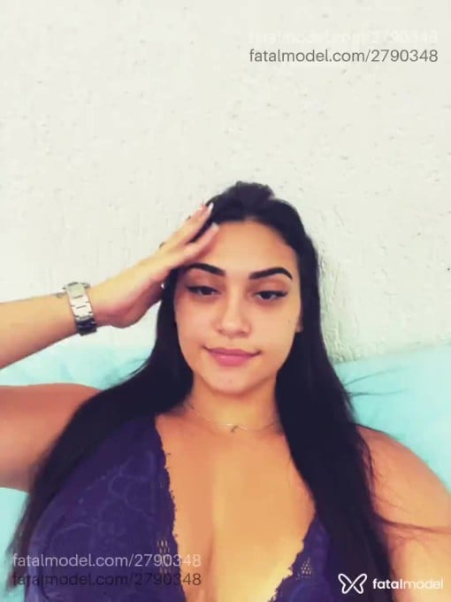 Acompanhante mulher morena (o) de olhos castanhos em Patos de Minas - Priscila Bondy