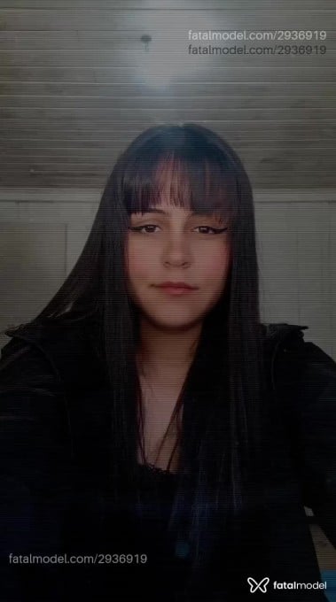 Acompanhante mulher morena (o) de olhos castanhos em Curitiba - Morena