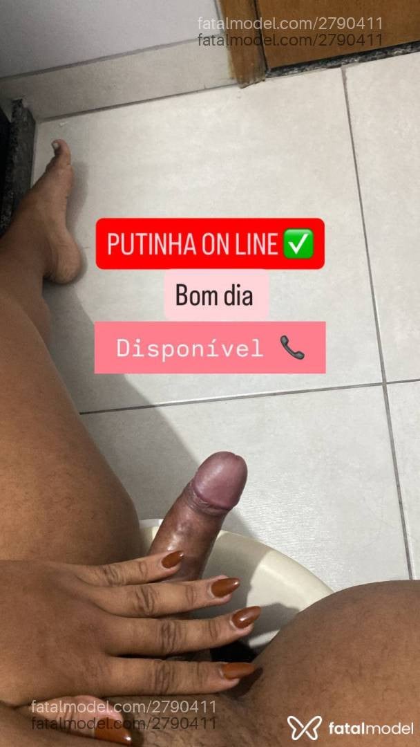 Acompanhante mulher trans morena (o) de olhos castanhos - Bubuzinha