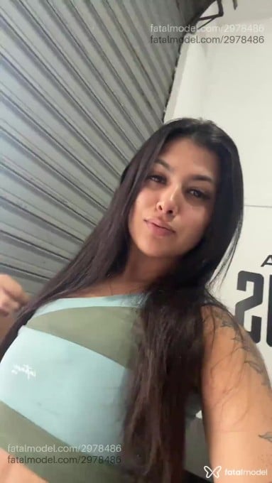 Acompanhante mulher morena (o) de olhos castanhos em Limoeiro do Norte Acompanhante mulher morena (o) de olhos castanhos em Limoeiro do Norte - Clara Silva