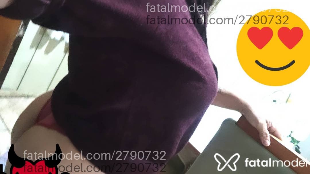 Acompanhante mulher morena (o) de olhos pretos em Maringá - Claudia