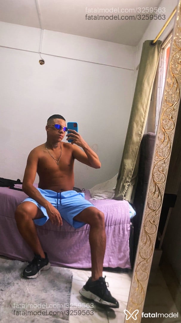 Acompanhante homem morena (o) de olhos pretos em São Paulo - Lorenzo Dias