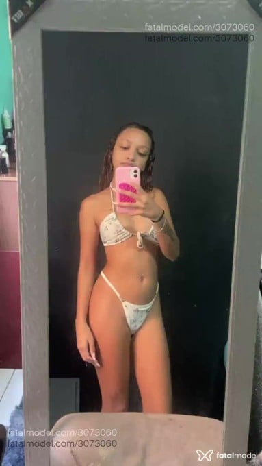 Acompanhante mulher loira (o) de olhos castanhos em Rio de Janeiro - Beazinha