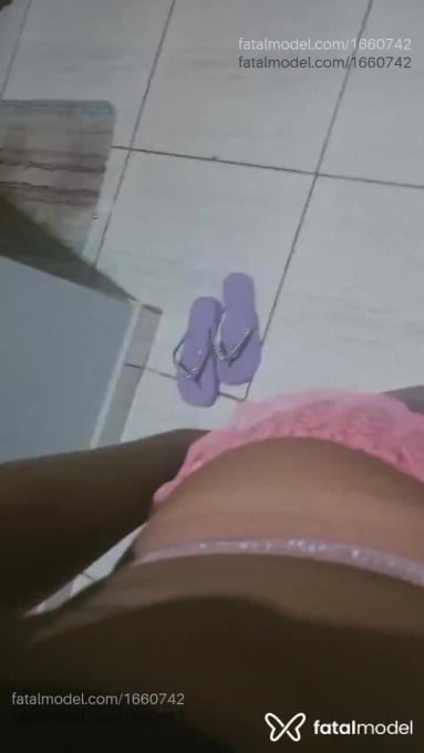 Acompanhante mulher morena (o) de olhos pretos em Parauapebas - Morena