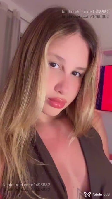 Acompanhante mulher loira (o) de olhos castanhos em Rio de Janeiro - gabrielafurtad