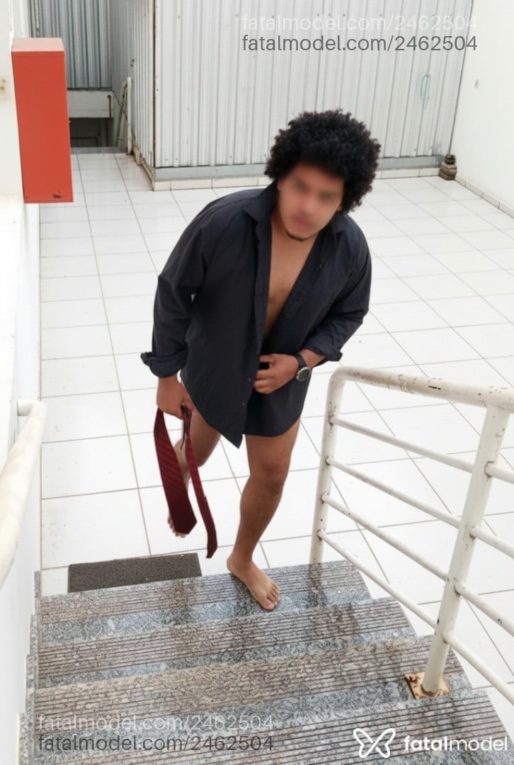 Acompanhante homem morena (o) de olhos castanhos em Virtual Acompanhante homem morena (o) de olhos castanhos em Virtual - Sobodominiodela