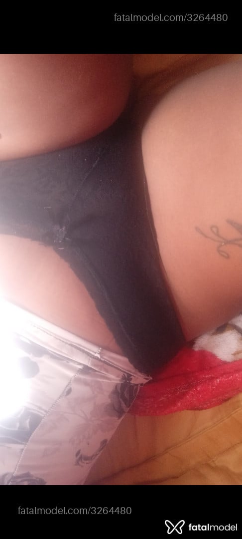 Acompanhante mulher com cabelo colorido de olhos pretos em Franca - Pérola Negra