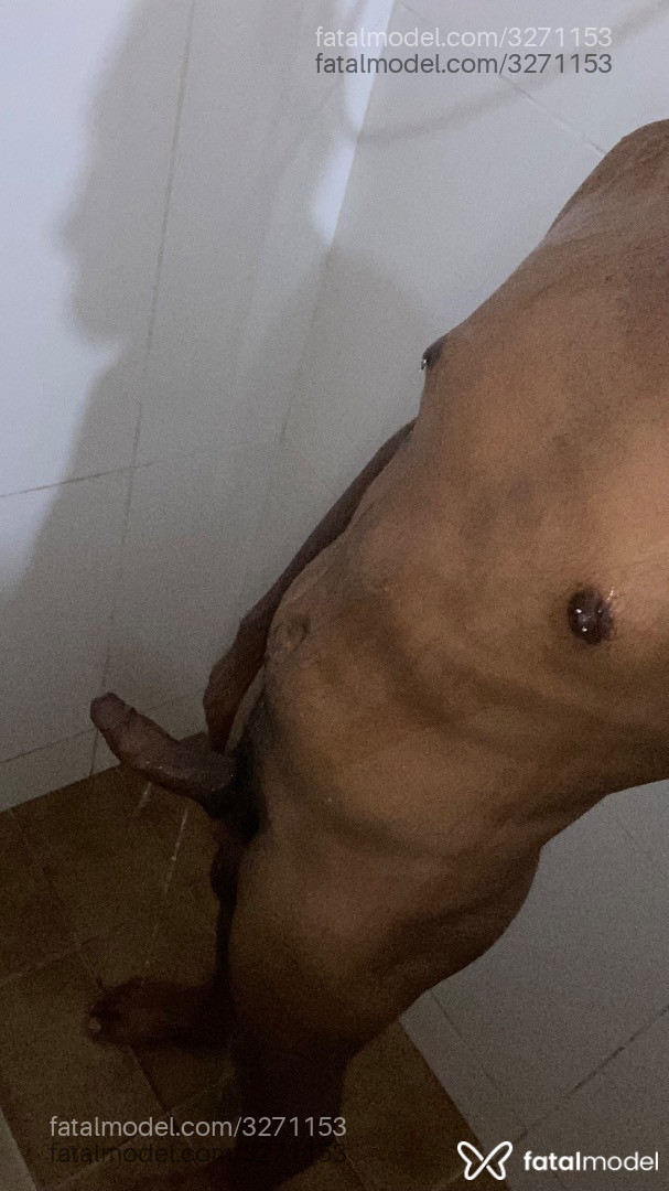 Acompanhante homem com cabelo castanho de olhos castanhos em Virtual - Felipe
