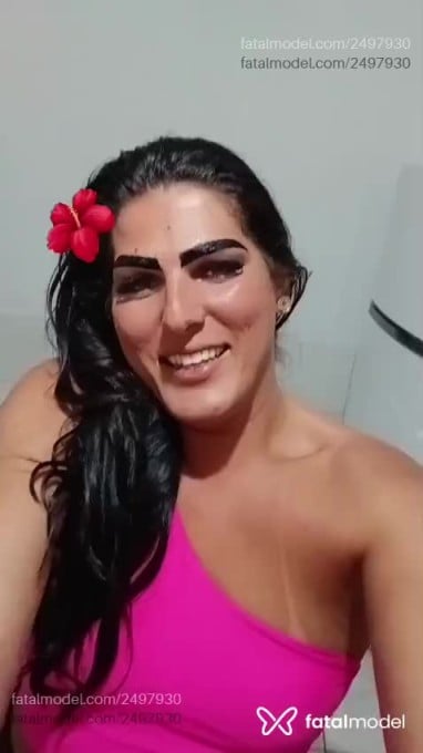 Acompanhante mulher trans morena (o) de olhos castanhos em Votuporanga - Monyelle
