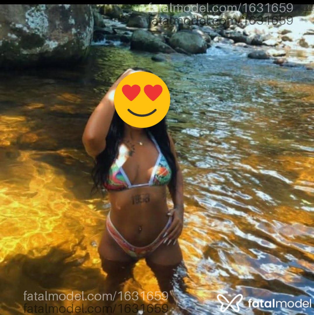 Acompanhante mulher morena (o) de olhos pretos - Ashlley Victoria Acompanhante mulher morena (o) de olhos pretos - Ashlley Victoria