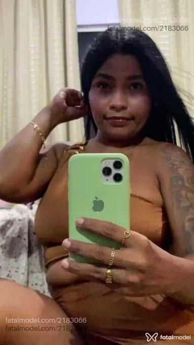 Acompanhante mulher morena (o) de olhos castanhos em São Luís - Annee