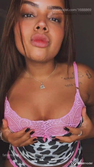Acompanhante mulher morena (o) de olhos castanhos em São Mateus Acompanhante mulher morena (o) de olhos castanhos em São Mateus - Analu