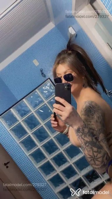 Acompanhante mulher trans morena (o) de olhos castanhos em Criciúma - Luana Rafaella