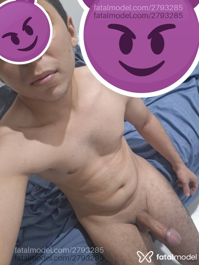 Acompanhante homem com cabelo castanho de olhos castanhos - Maicon