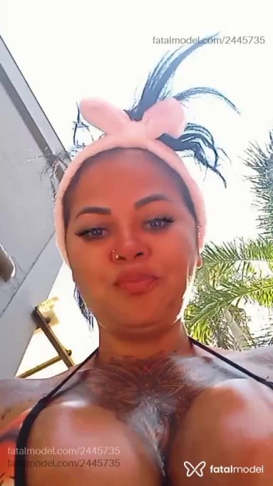 Acompanhante mulher morena (o) de olhos pretos em Casca - Alessandra Moraes
