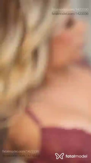 Acompanhante mulher loira (o) de olhos castanhos em São Paulo - Renata