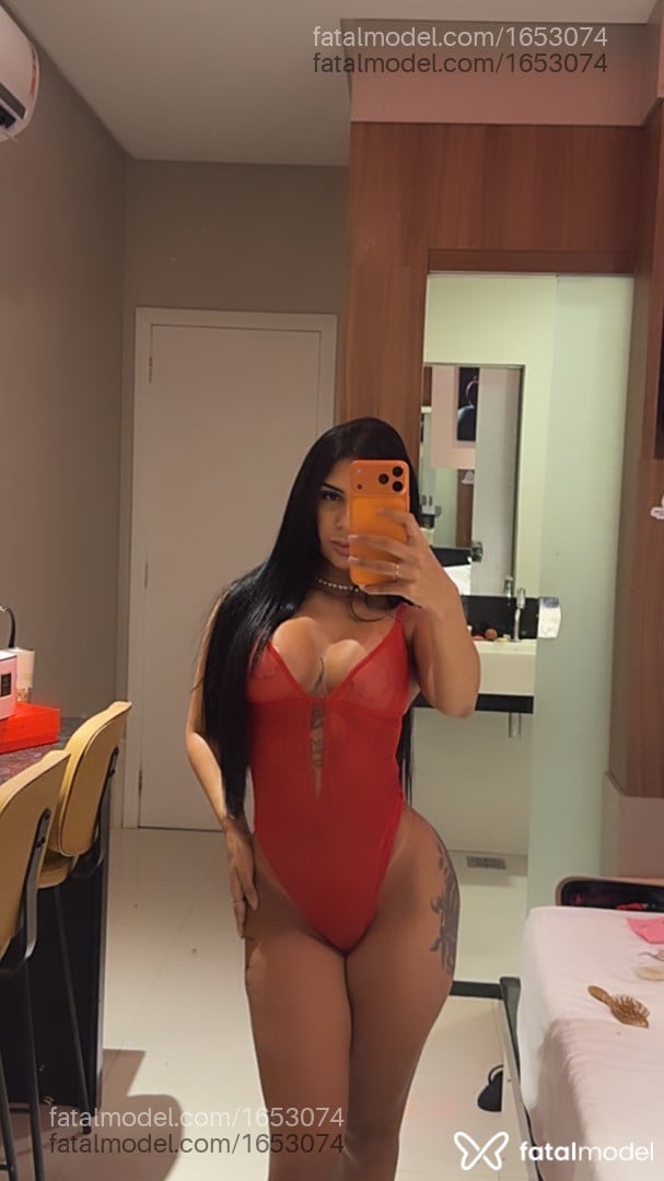Acompanhante mulher morena (o) de olhos castanhos em Rio de Janeiro - Laura Bianca