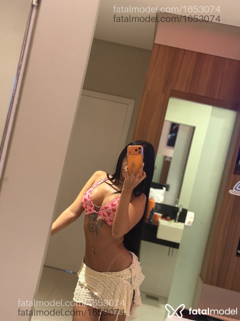 Acompanhante mulher morena (o) de olhos castanhos em Rio de Janeiro - Laura Bianca