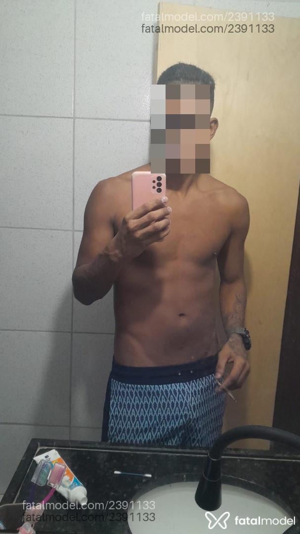 Acompanhante homem morena (o) de olhos pretos em Fortaleza - Luis