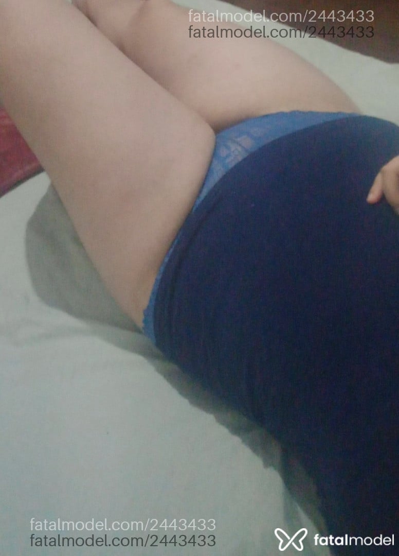 Acompanhante mulher com cabelo castanho de olhos castanhos em Poços de Caldas Acompanhante mulher com cabelo castanho de olhos castanhos em Poços de Caldas - Mandinha