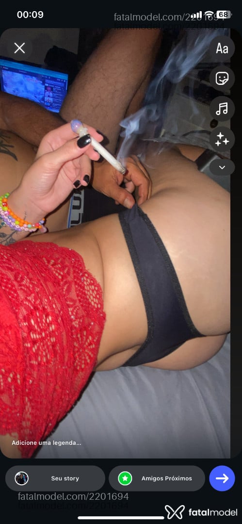 Acompanhante mulher loira (o) de olhos castanhos em São Paulo - Vick