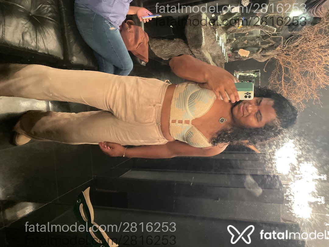 Acompanhante mulher trans morena (o) de olhos castanhos em Miguelópolis - Marcela Pantalena