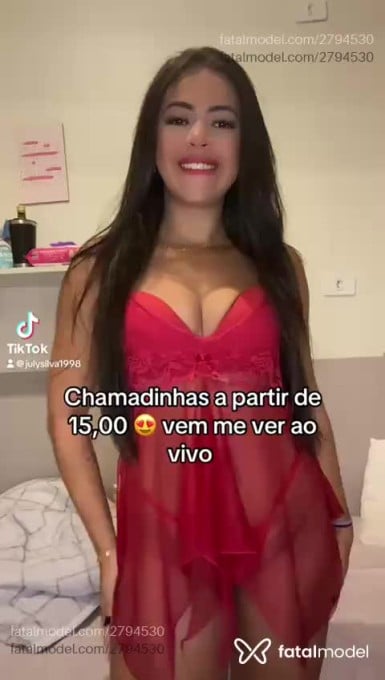 Acompanhante mulher morena (o) de olhos castanhos em Virtual - Morena