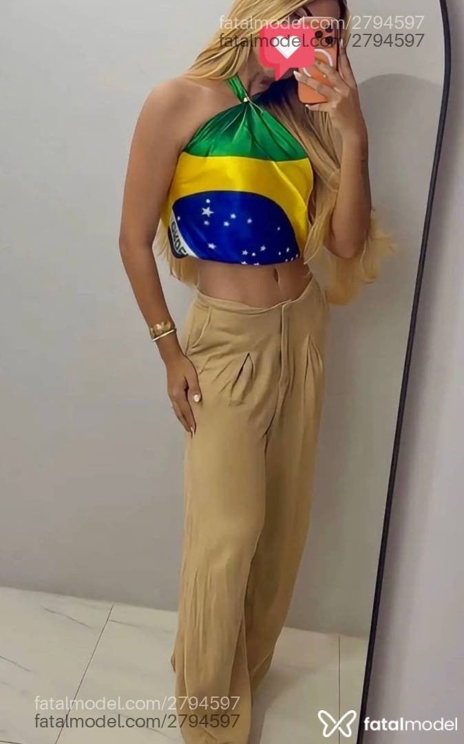 Acompanhante mulher loira (o) de olhos castanhos em Recife - Vanessa