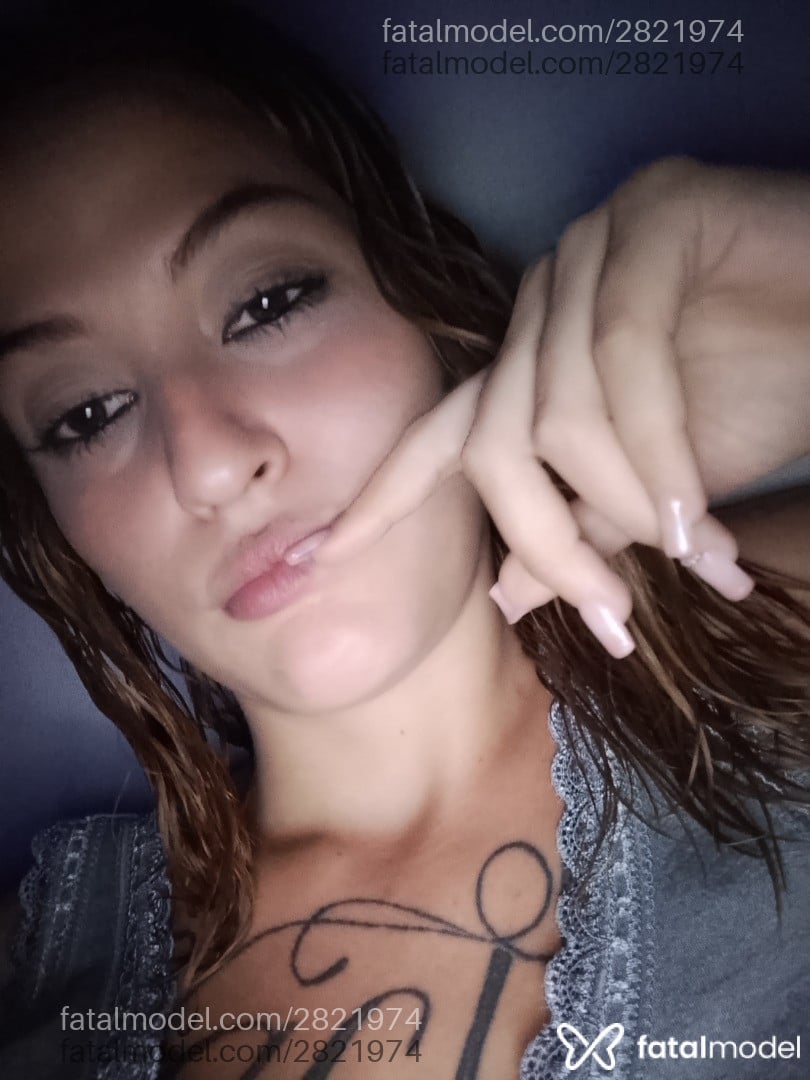 Acompanhante mulher loira (o) de olhos castanhos em Presidente Prudente - Alana Carmezim