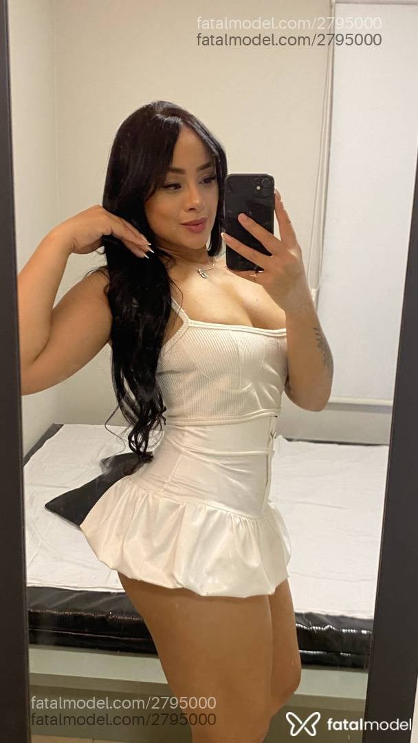 Acompanhante mulher morena (o) de olhos mel em Curitiba - Angélica Castela