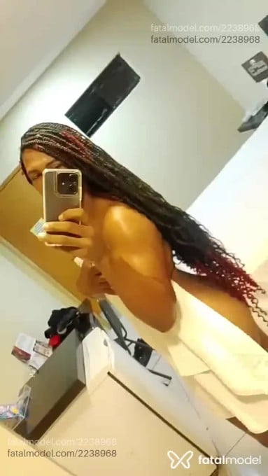 Acompanhante mulher trans morena (o) de olhos pretos em Teresina - Naty