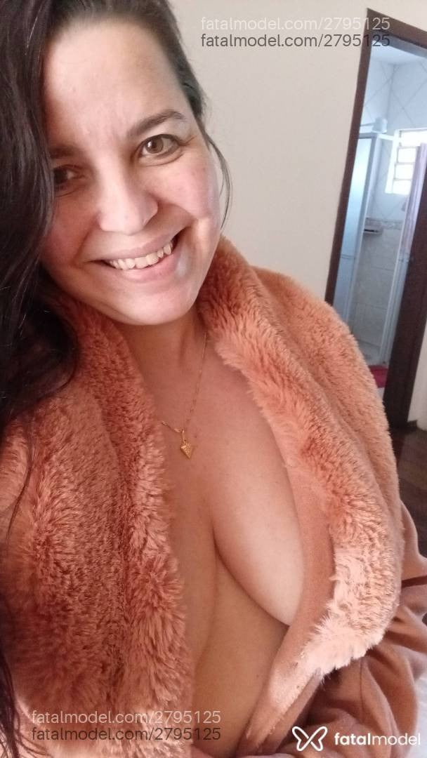 Acompanhante mulher morena (o) de olhos mel em Cachoeira do Sul - Shelzinha