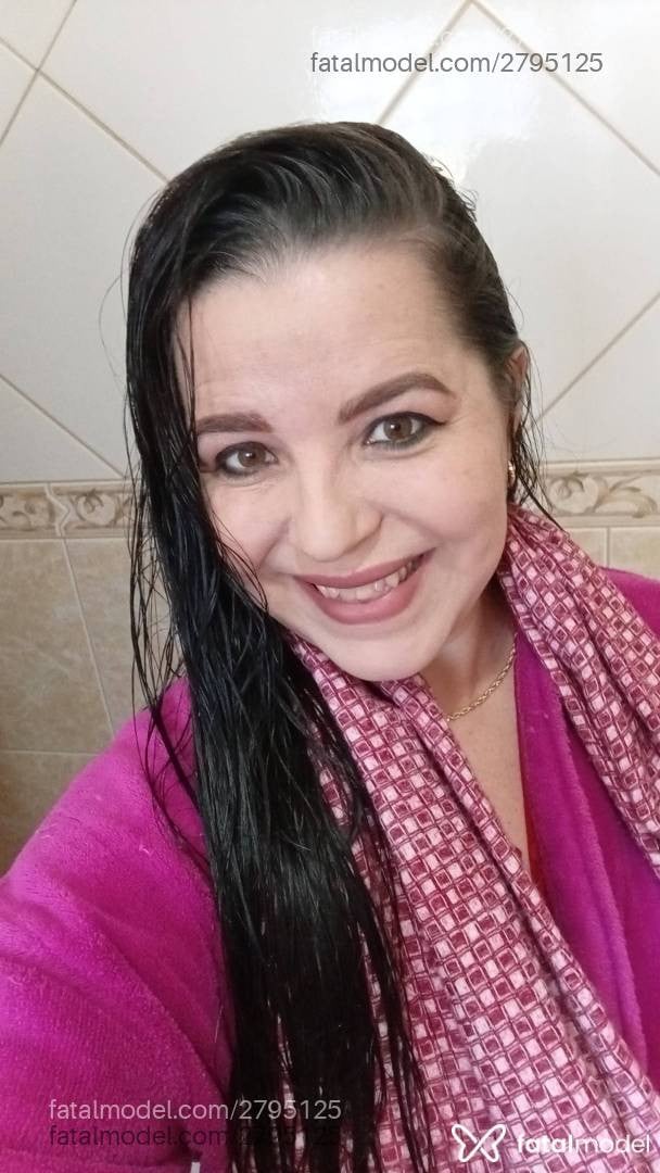Acompanhante mulher morena (o) de olhos mel em Cachoeira do Sul - Shelzinha