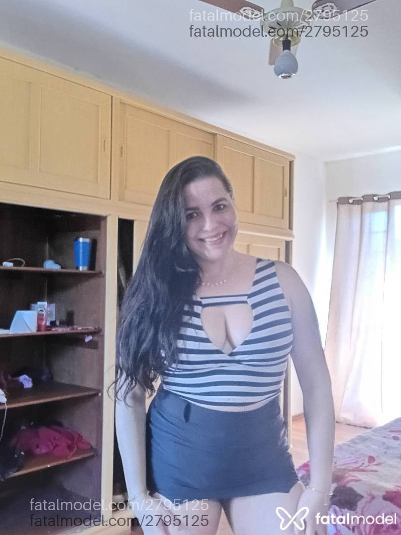 Acompanhante mulher morena (o) de olhos mel - Shelzinha