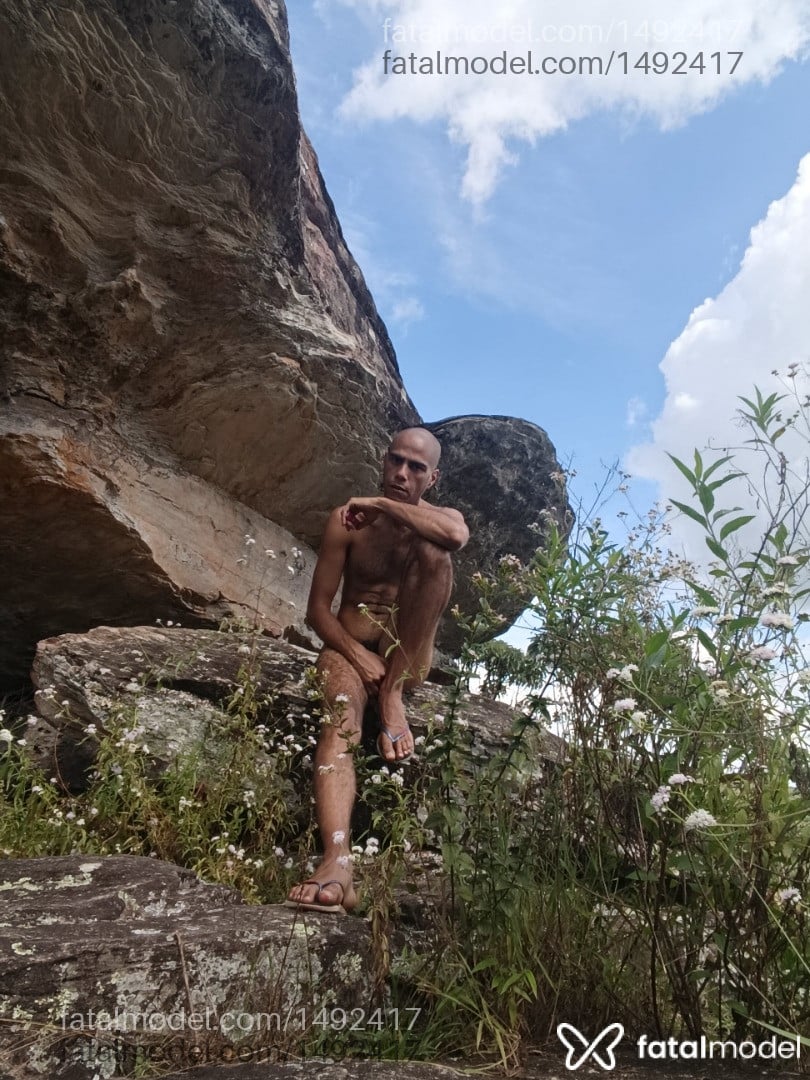 Acompanhante travesti morena (o) de olhos castanhos em Ouro Preto Acompanhante travesti morena (o) de olhos castanhos em Ouro Preto - Sofian